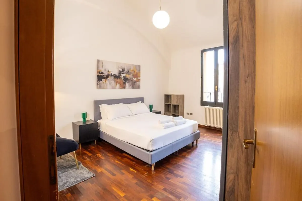 Getthekey Mura Di Porta S Felice Bologne